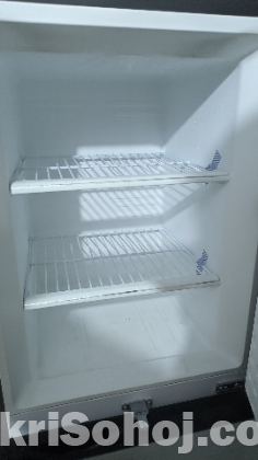 Walton Refrigerator